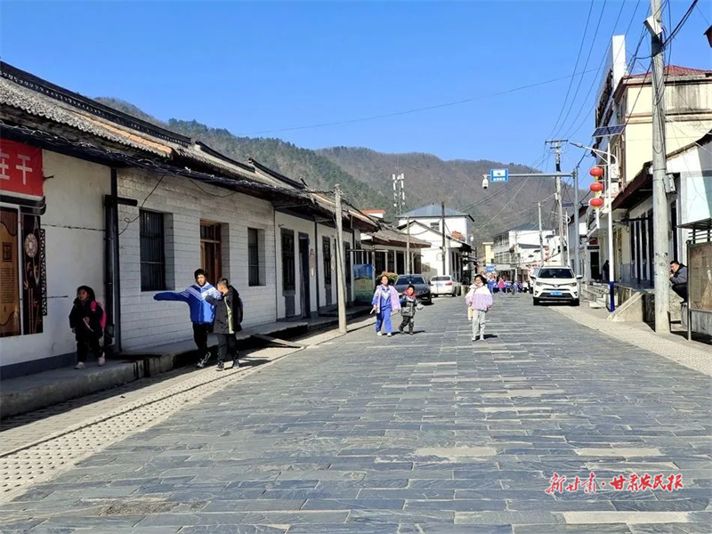 1702545897877945.jpg GetAttachment.jpg